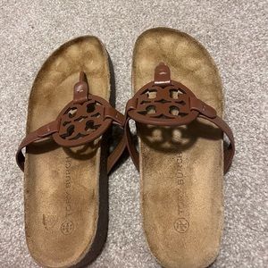 Tory Burch brown Miller Cloud leather flip flop - size 8.5